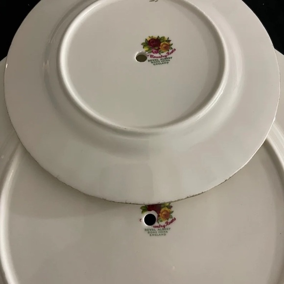 ROYAL ALBERT Old Country Roses Cake Stand two-Tier - Picture 6 of 6